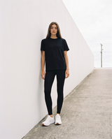 Sfida Leo Unisex Relaxed Fit Cotton T-Shirt - Black (Mens/Womens Tee)