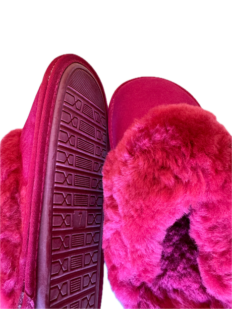 100% Sheepskin Moccasin Slippers Winter Genuine Scuffs Slip On UGG in Red