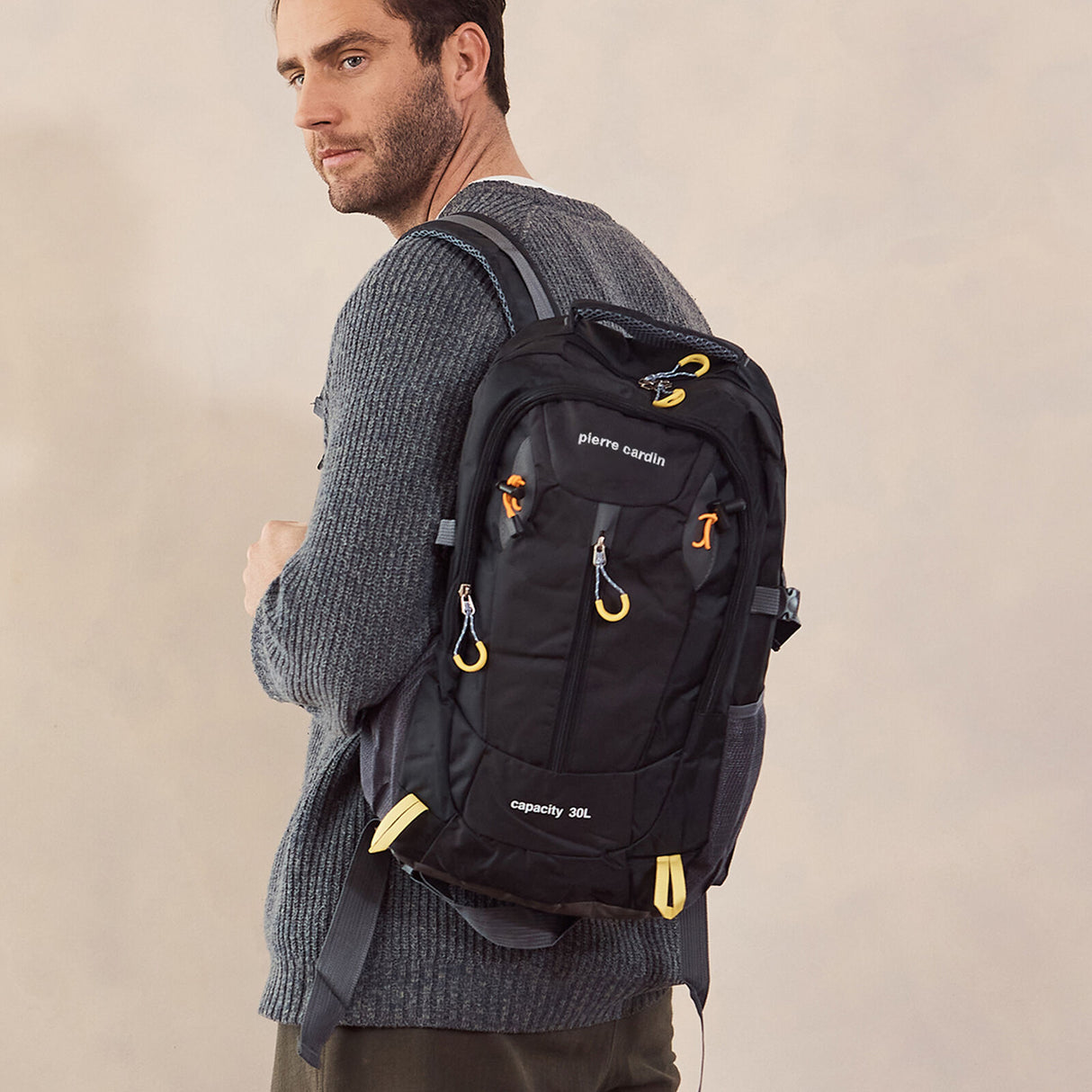 Pierre Cardin Mens 30L Nylon Adventure Travel Hiking Backpack Bag - Black