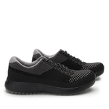 TRAQ Goalz Womens Walking Shoes Knit Q-Sport Slip-Resistant Walker 2 in Black