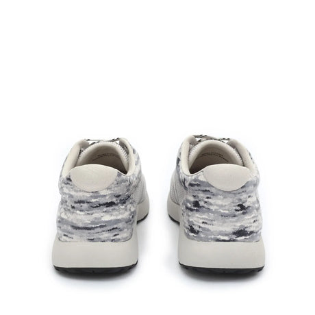 TRAQ Intent 2 Womens Walking Shoes Q-Flow2 Mesh Slip-Resistant in Cloudy Grey