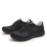 TRAQ Qarma 2 Sonar Womens Walking Shoes Smart Step Tracker Comfort Sneaker in Black