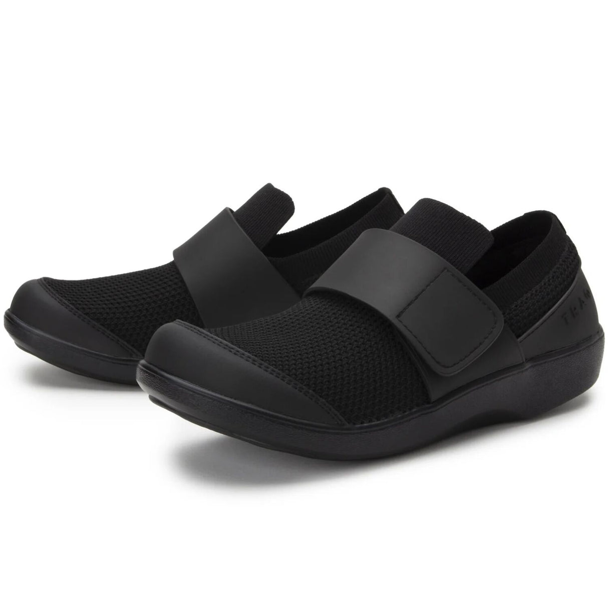 TRAQ Qwik Mens Smart Shoes Hook & Loop Q-Sport Rocker Slip-Resistant in Blackout