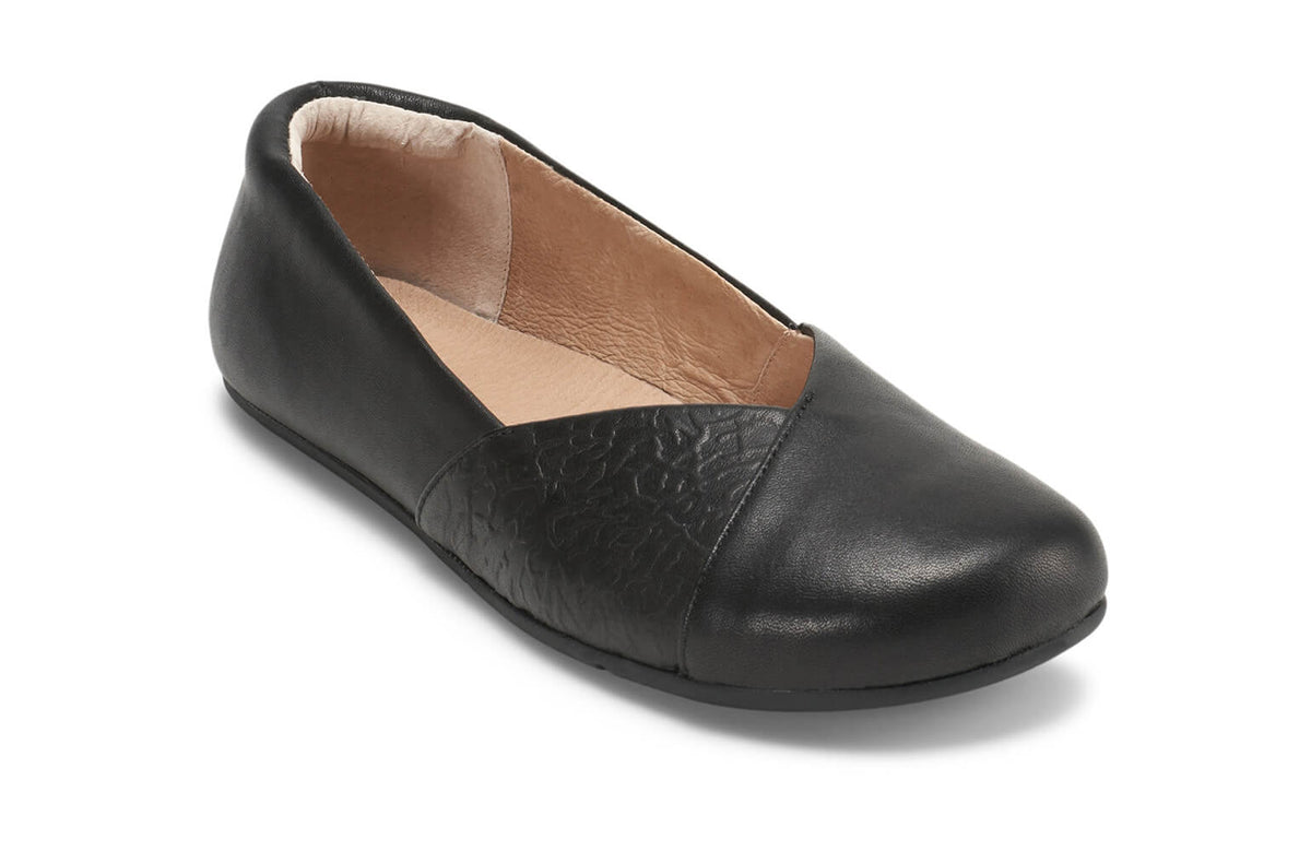 Xero Womens Phoenix Leather Original Barefoot Flat Shoes - Black (Zero Drop)
