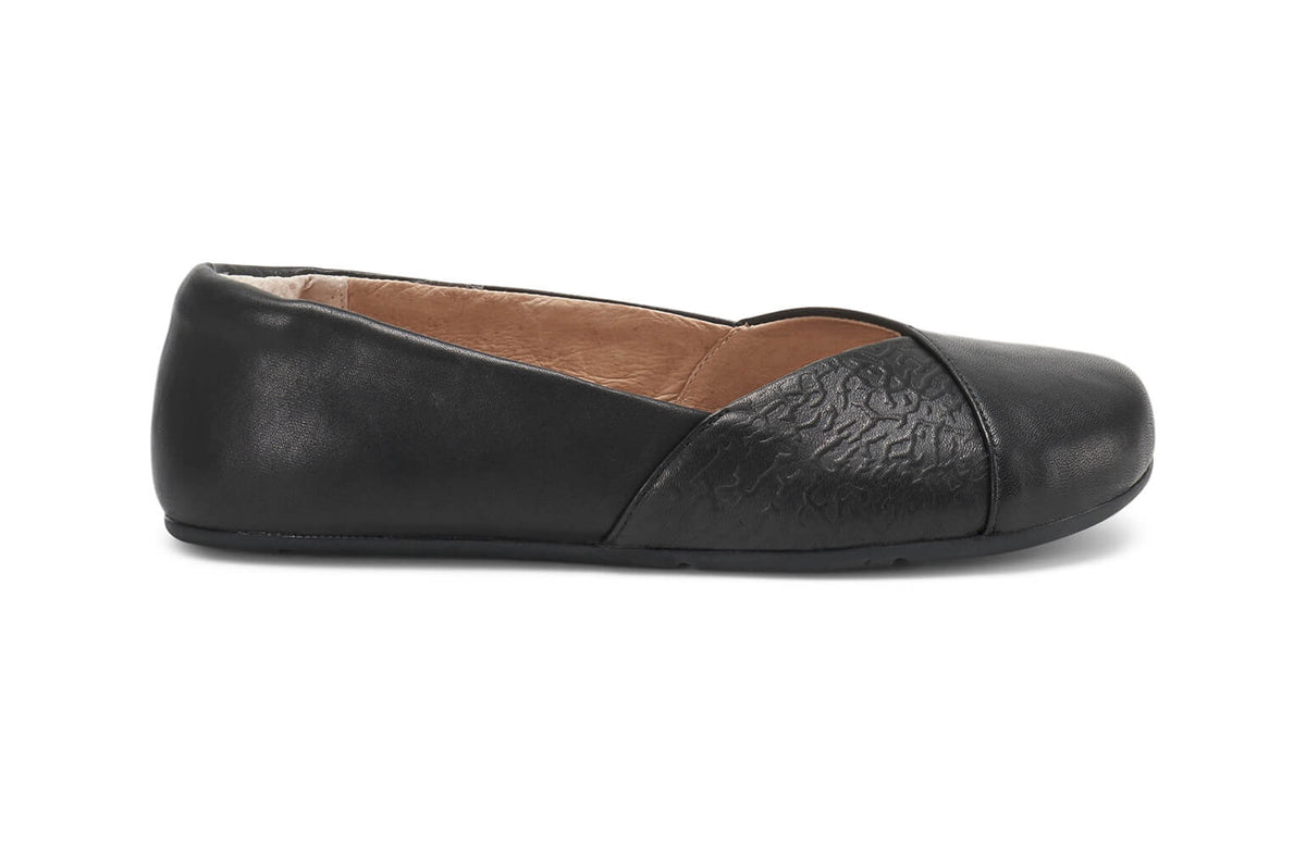 Xero Womens Phoenix Leather Original Barefoot Flat Shoes - Black (Zero Drop)