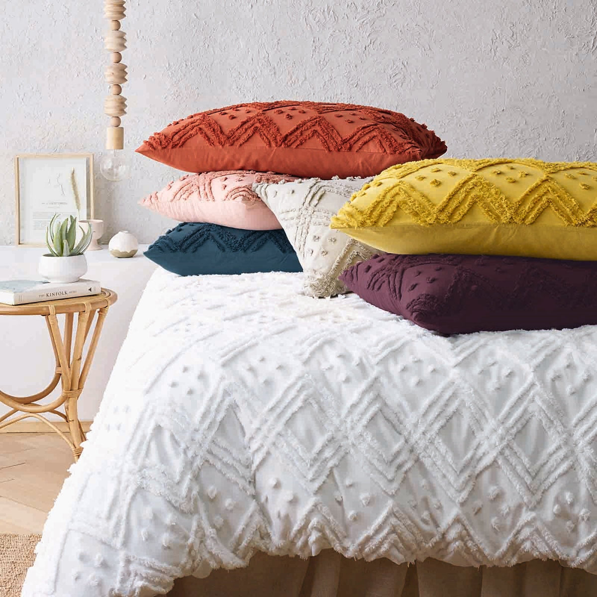 Park Avenue Medallion Vintage Washed Tufted Cotton Quilt Cover Set - White