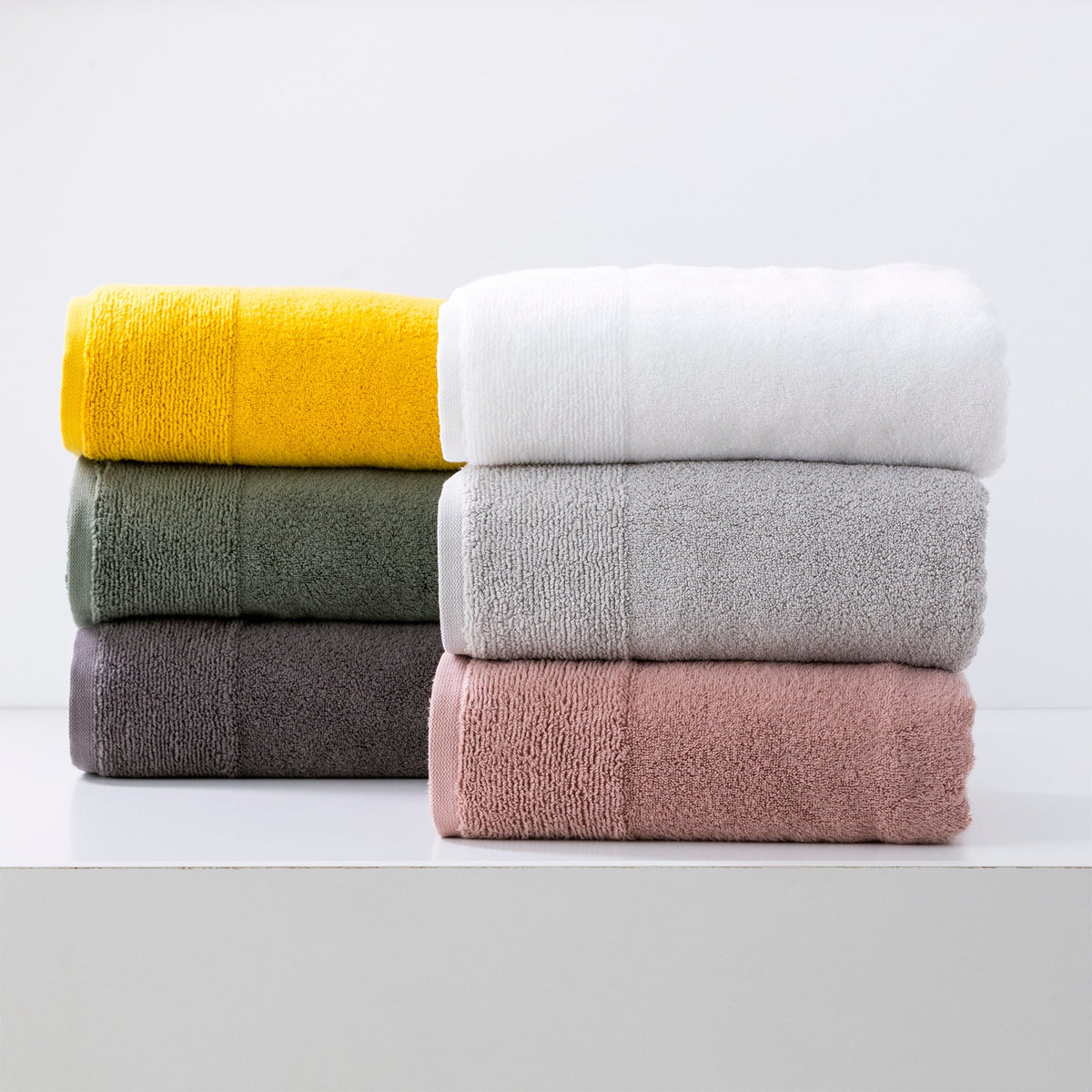 Renee Taylor Aireys 650 GSM Zero Twist Cotton Towels - Snow (Bath, Hand & Face Towel/Bath Sheet & Bath Mat)