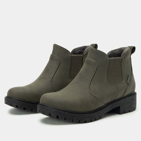 Alegria Womens Waterproof Chelsea Boots - Relaxed Moss