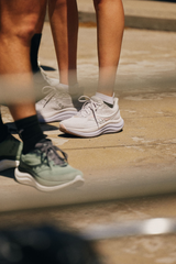 Saucony Womens Triumph 23 Sneakers Road Runners Shoes in Aster