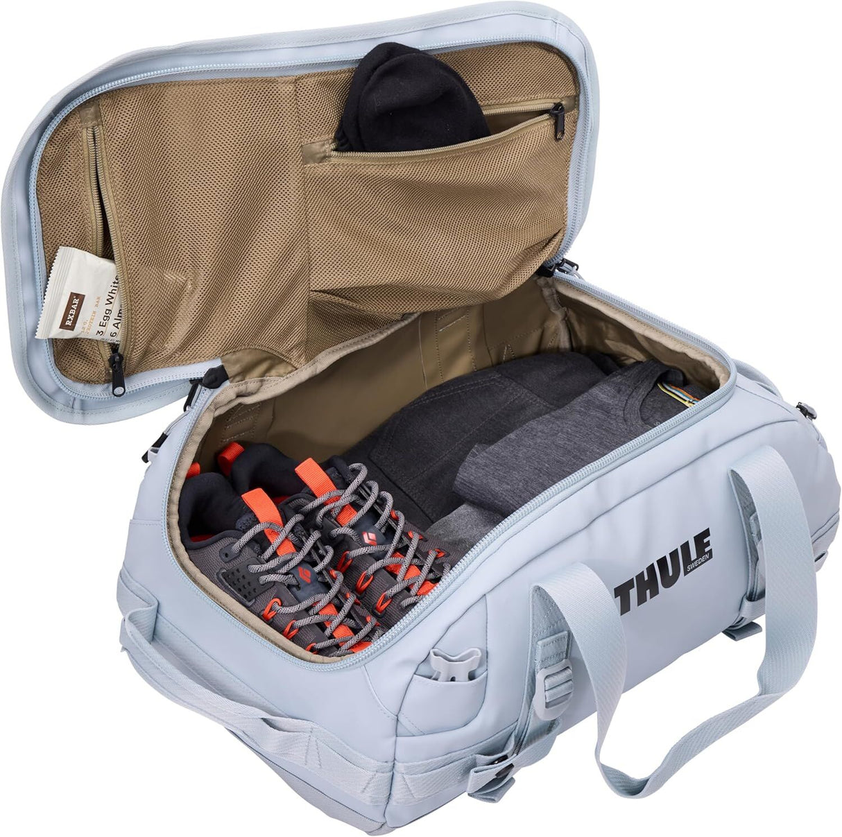 Thule Chasm 30L Duffel Overnight Bag Convertible Backpack Duffle in Soft Blue