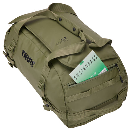Thule Chasm 40L Duffel Overnight Bag Convertible Backpack Duffle in Olivine