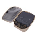 Thule Medium Travel Packing Cube - Gentle Beige (Electronics & Toiletries Organiser Bag)