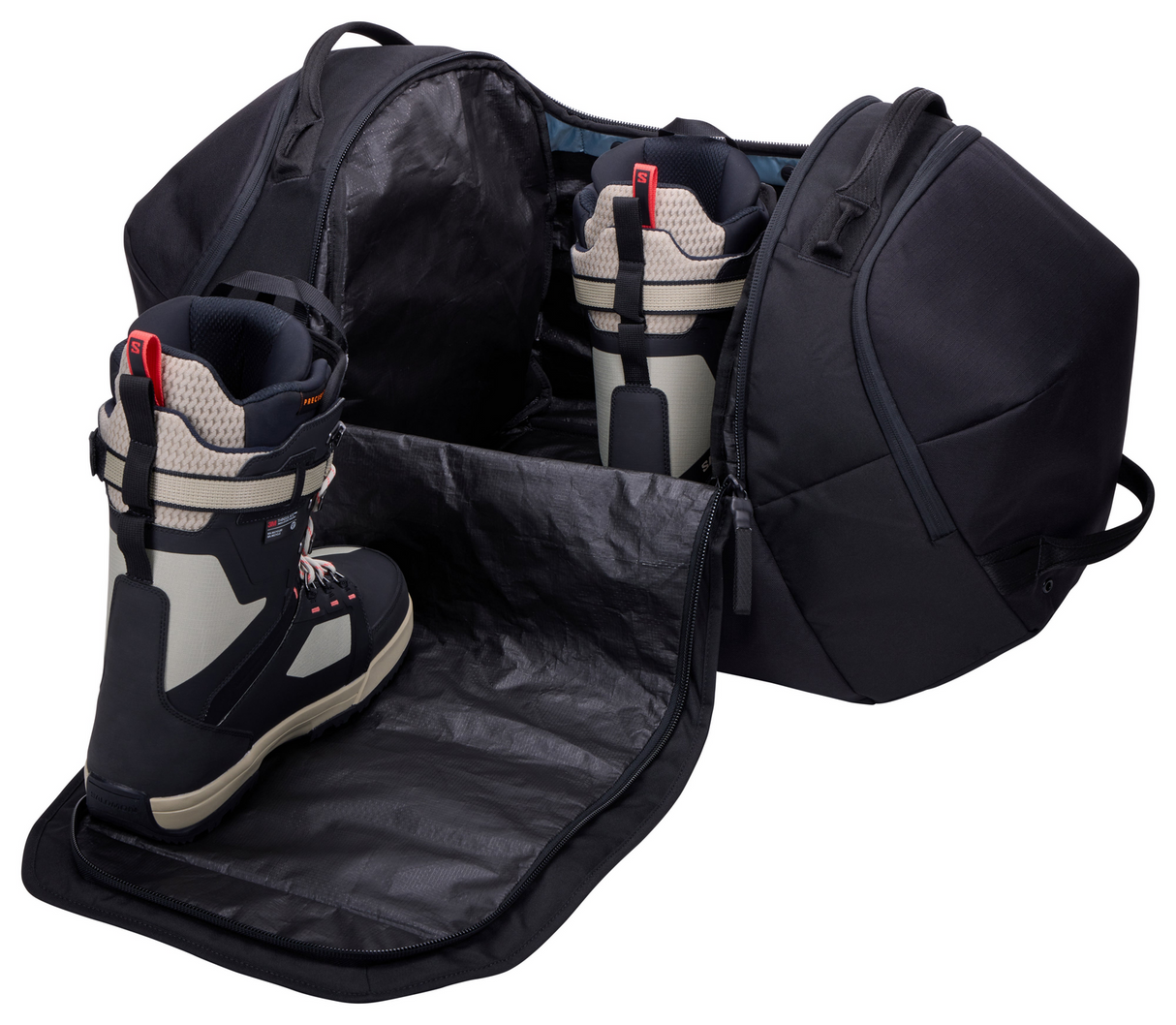 THULE Roundtrip 80L Snow/Ski Duffle Travel Bag in Black