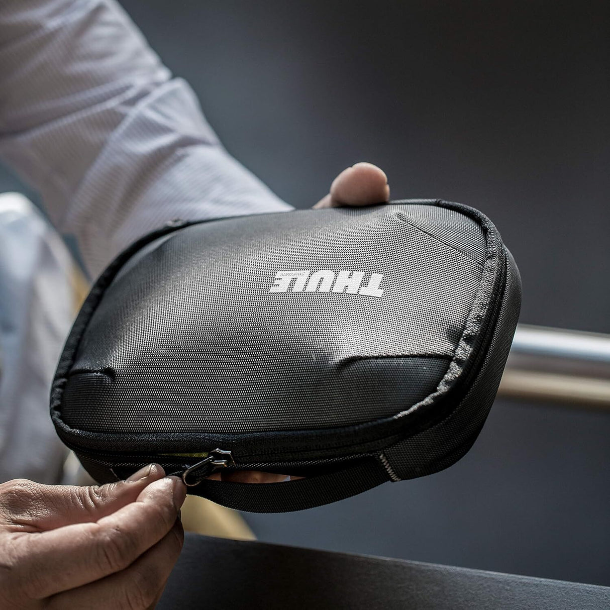 Thule Subterra PowerShuttle Plus Packing Cube - Black (Travel Organiser)
