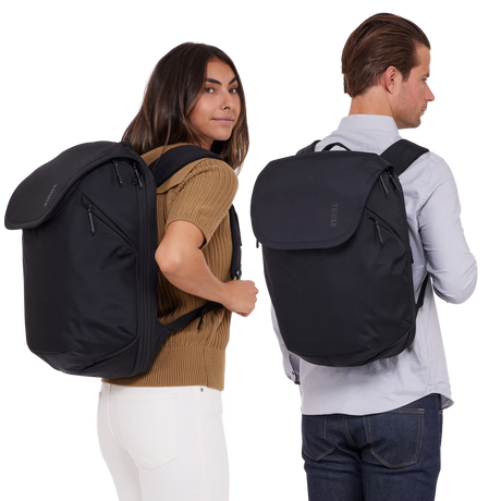 THULE Subterra 26L Travel Expandable Backpack Bag in Black