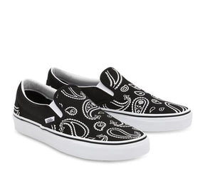 Vans Mens Classic Slip-On Shoes (Peace Paisley Casual Sneakers) - Black/True White