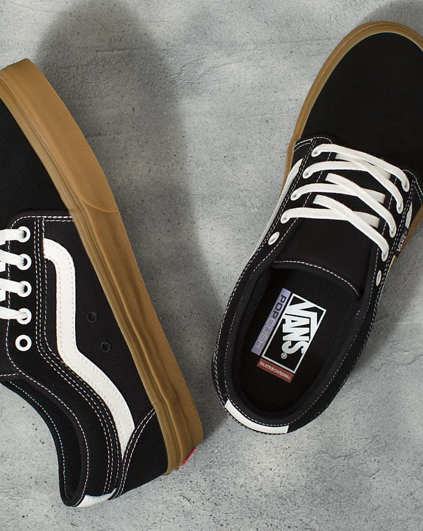 Vans Skate Chukka Low Side Stripe Mens Lace Up Shoes - Black/Gum (Casual Sneakers)
