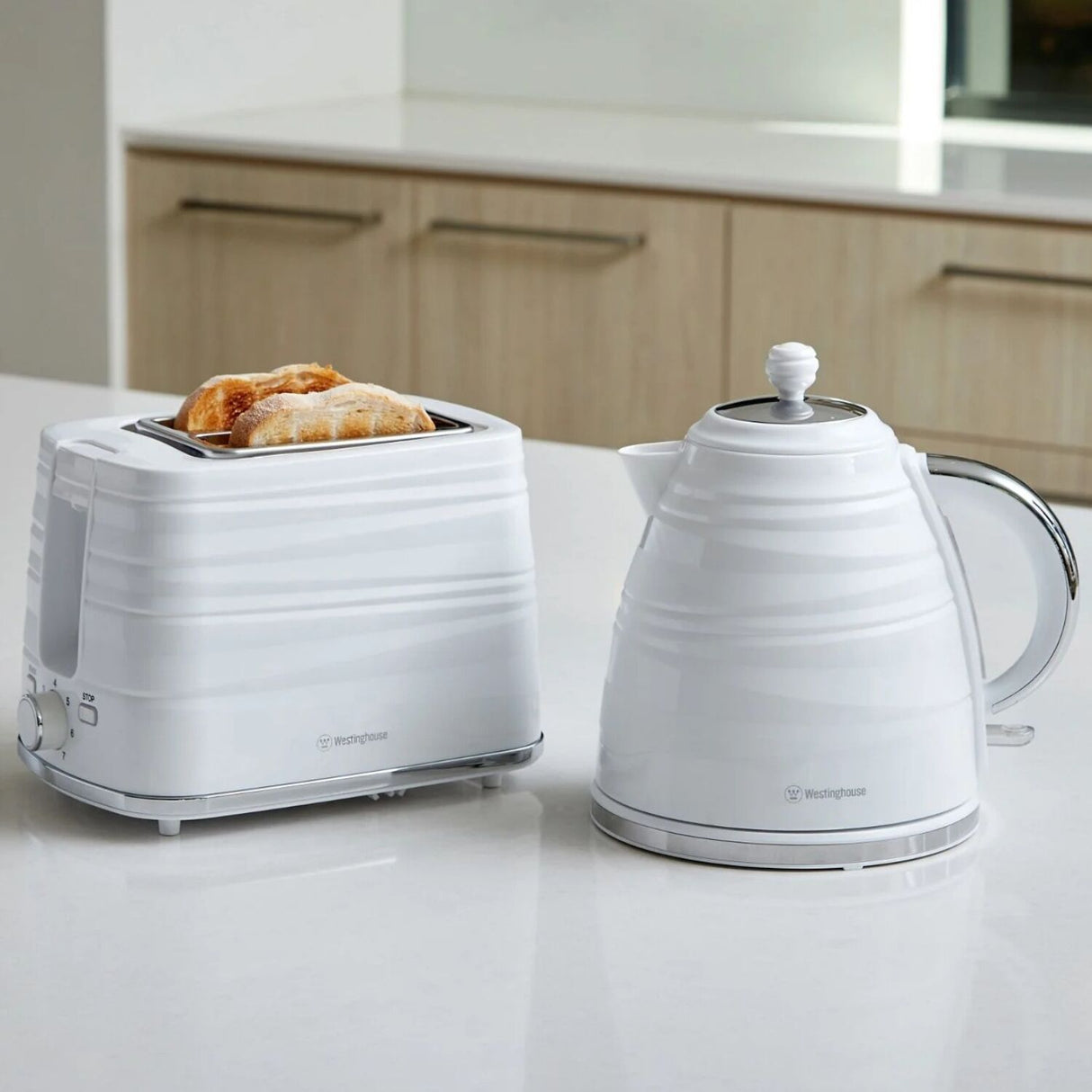 Westinghouse 1.7L Kettle & Toaster Set - White (WHKTPK07W)