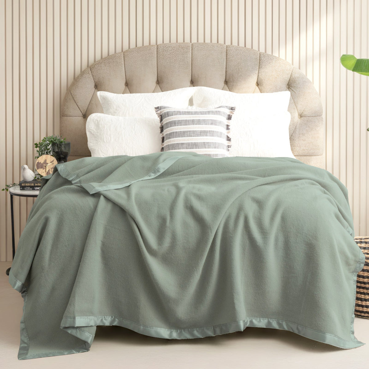 Renee Taylor Australian Merino Wool 400 GSM Blanket - Sage (Satin Trim)