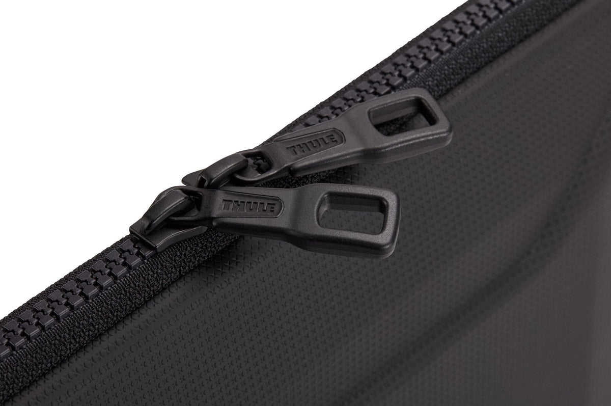 Thule Gauntlet 5 16" MacBook Pro Laptop Sleeve - Black (Hard Shell Computer Case)