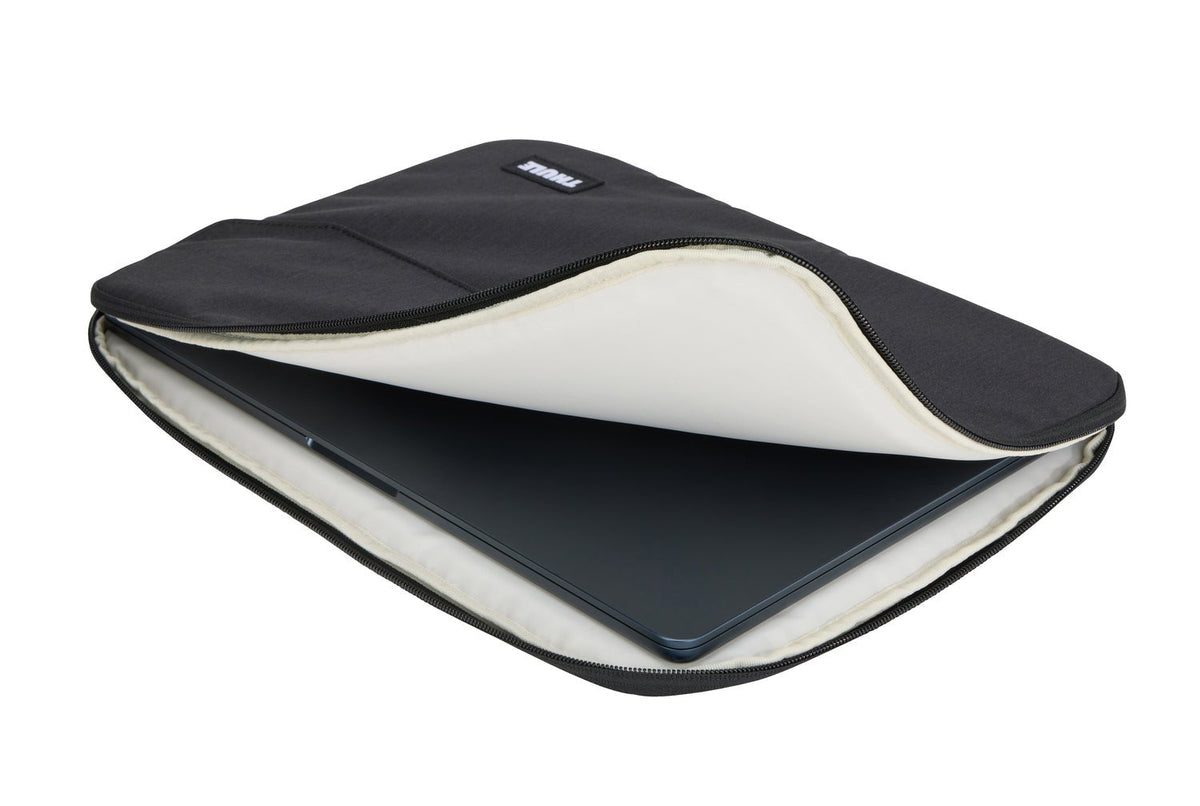 Thule Lithos 15" MacBook Air Laptop Sleeve - Black (Computer Case)