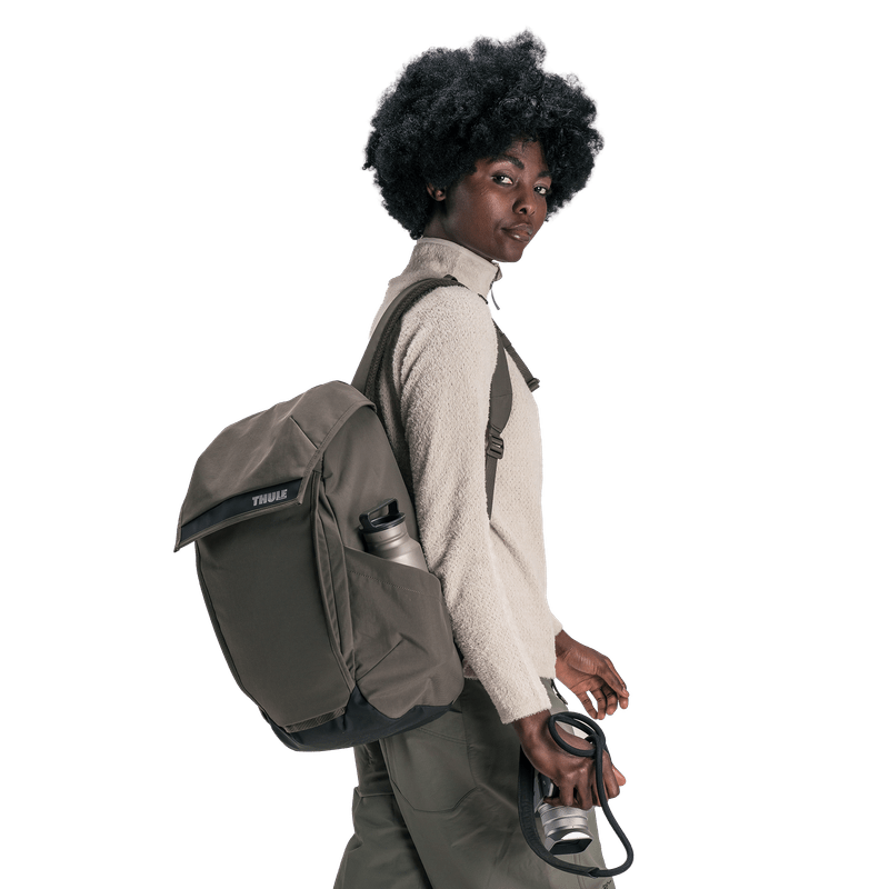 Thule Paramount 20L Daypack Lite Backpack - Gentle Beige (w/ 16" Laptop Sleeve)