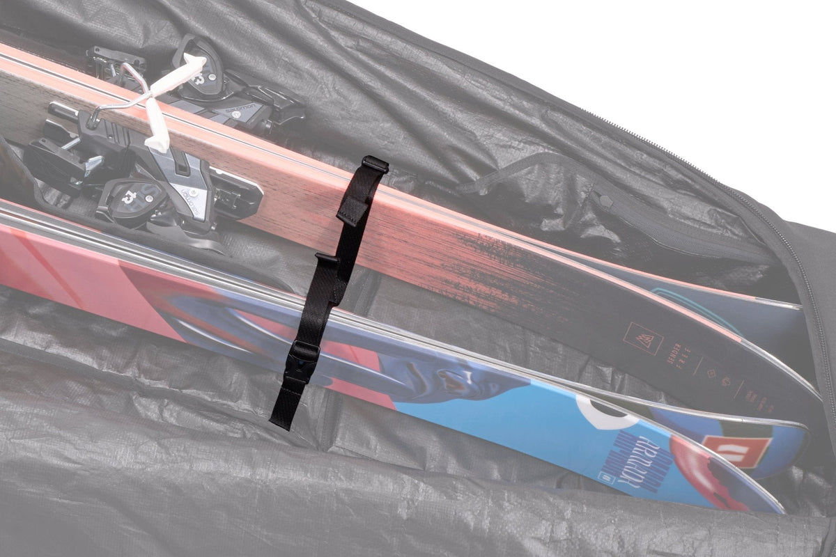 Thule RoundTrip 192cm Ski Roller Padded Bag - Black (Fits 2 Pairs of Skis)