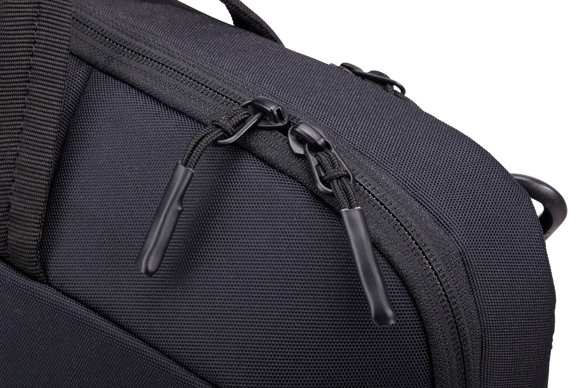 Thule Subterra 2 16" Laptop & Tablet Attache - Black (MacBook Briefcase)