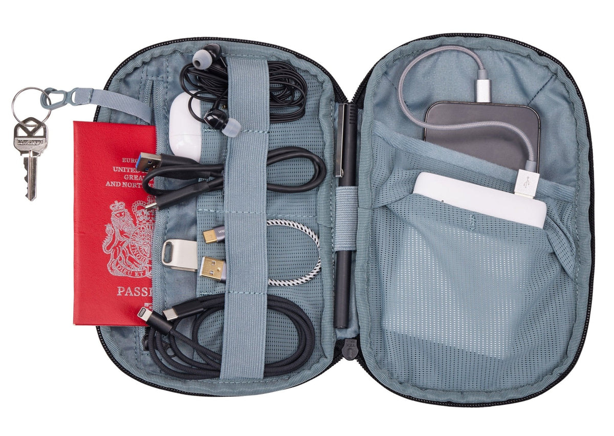 Thule Subterra Powershuttle Medium Tech Organiser Travel Case - Black